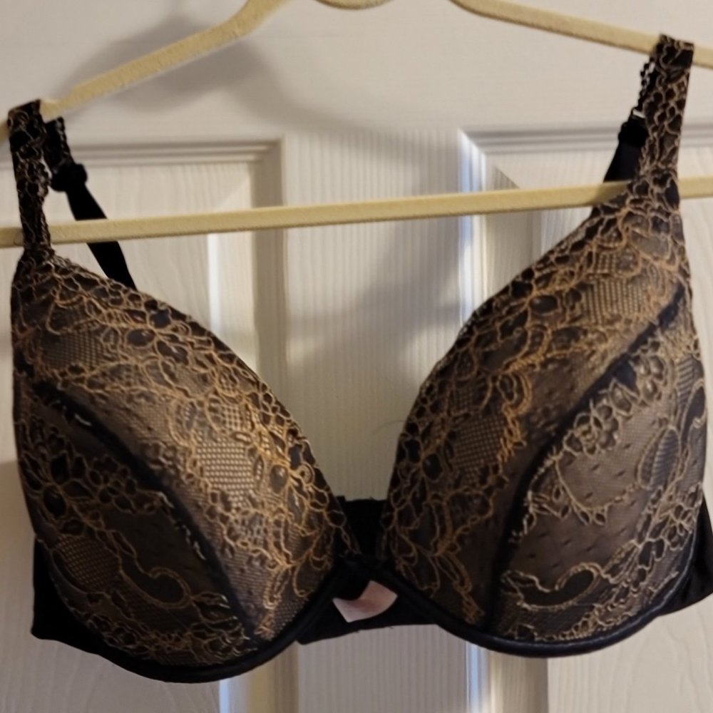 Cacique Cotton Boost Plunge Bra, size 42DDD